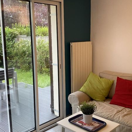 Charmant Cottage 2P Avec Jardin Et Wifi, A 2 Pas De La Plage De Cabourg - Fr-1-487-285 Екстериор снимка