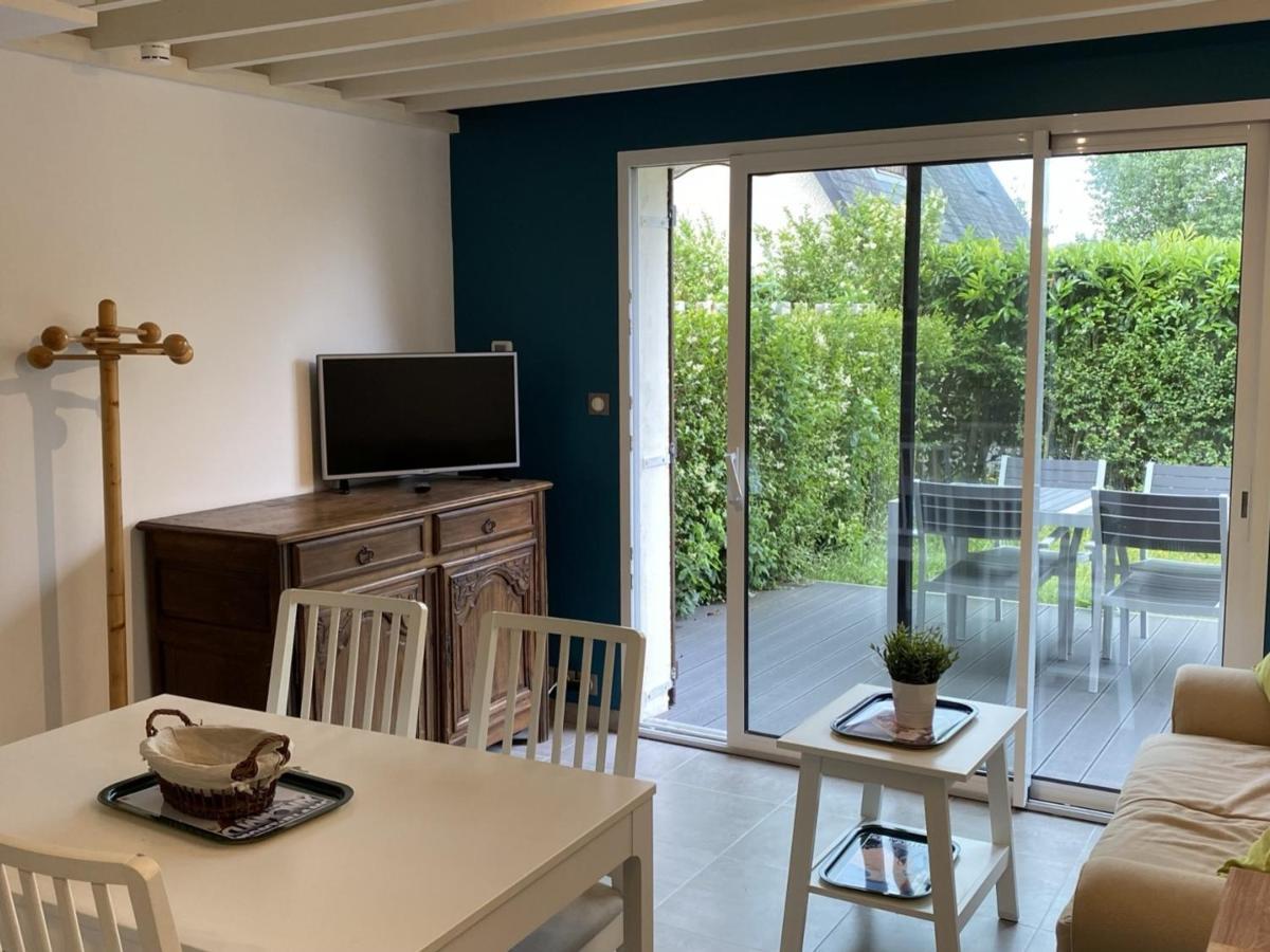Charmant Cottage 2P Avec Jardin Et Wifi, A 2 Pas De La Plage De Cabourg - Fr-1-487-285 Екстериор снимка