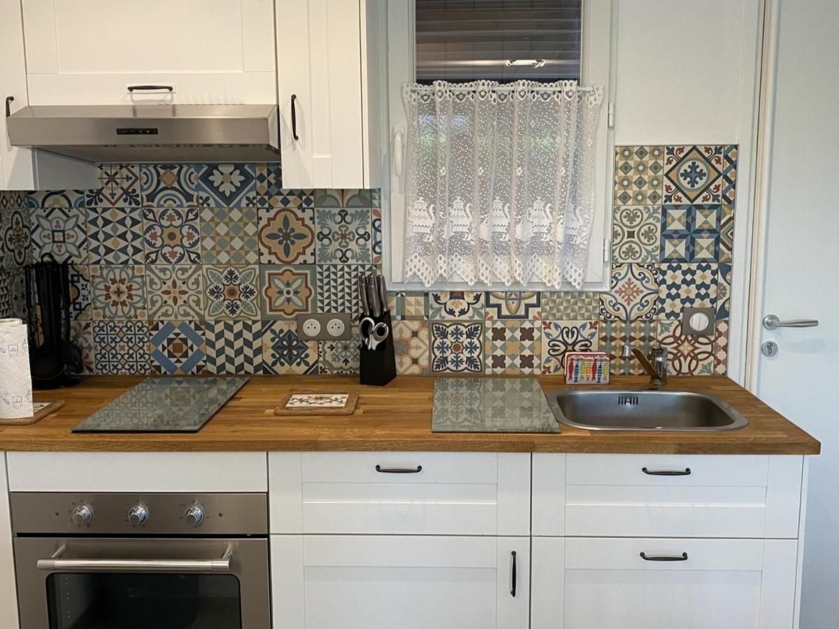 Charmant Cottage 2P Avec Jardin Et Wifi, A 2 Pas De La Plage De Cabourg - Fr-1-487-285 Екстериор снимка